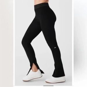 Alo Yoga Luxe Terry Seamless High-Waist Cuddle Pants/ Leggings